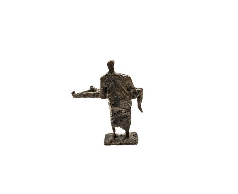 ERICH F. REUTER (1911 Berlin - 1997 Stolpe) Der barmherzige SamariterBronze mit rotbrauner Patina. 1959.14 x 12 x 4 cm.Monogr