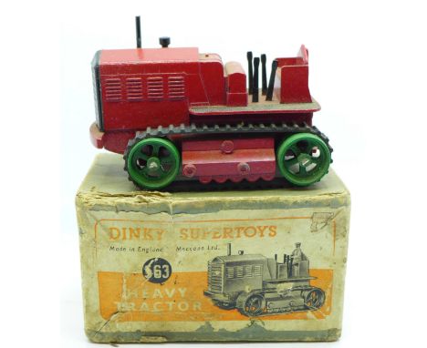 A Dinky Supertoys 563 heavy tractor, boxed 