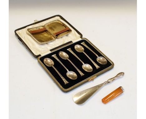 Set of six George V silver coffee spoons, London 1935, cased, a Victorian silver cigarette case, Birmingham 1896, a Victorian
