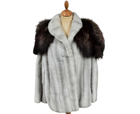 astraka Auctions Prices | astraka Guide Prices