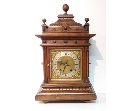 Vict Oak Bracket Clock