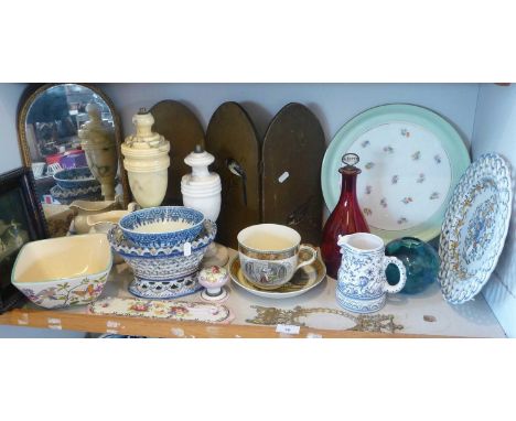 Various tin glazed pottery, painted three-fold table screen, two table lamps and glassware, etc.