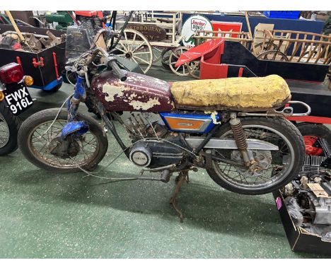 A unrestored Yamaha R5 350 Reg GSW 359J matching frame and engine numbers no V5C