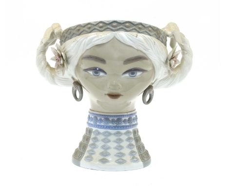 A Lladro figurine Byzantine head vase, designed by Vincente Martinez, circa 1970, 28cm wide, 27cm highCondition report: The v