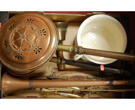 A collection of miscellaneous items to include copper hunting horn, copper warming pan, and chamber pot etc