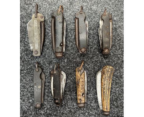 A collection of British Army issue Jack Knives and Pen Knives. Four larger pattern examples: One Royal Navy issue example wit