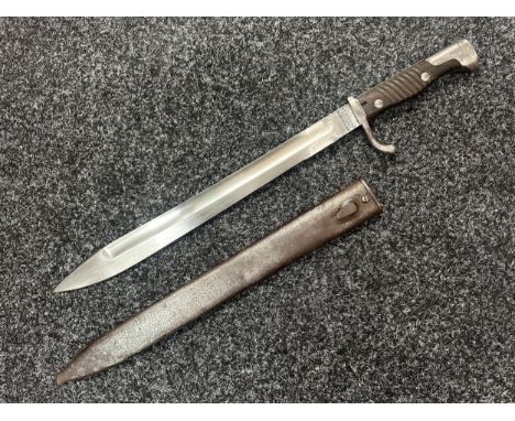 WW1 Imperial German Mauser 95/05 Butcher Bayonet with single edged fullered blade 368mm in length, maker marked "Waffenfabrik