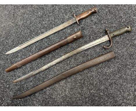 WW1 British 1907 Pattern Bayonet with fullered single edge blade 430mm in length, maker marked and dated "Sanderson 4-17". Wo