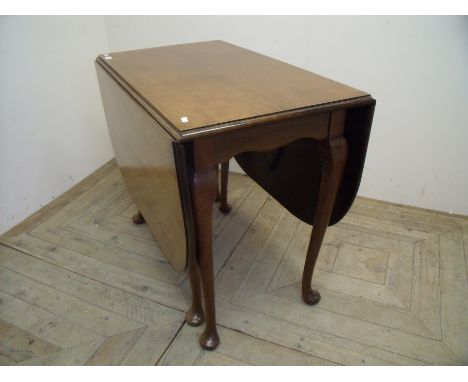 Mahogany drop leaf gate leg table (width 90cm) 