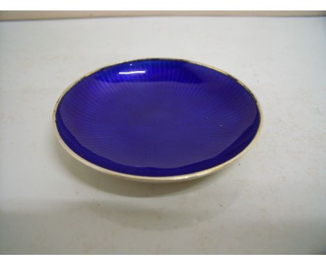 Norwegian silver gilt and enamel pin dish with blue enamel bowl, the gilt reverse stamped Norway Sterling 925 (diameter 5.5cm