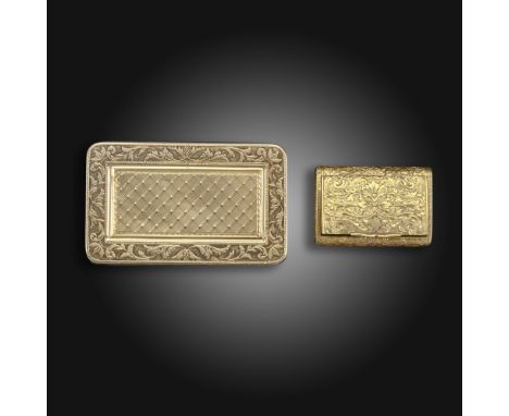 A early 19th century continental (probably French) gold rectangular box, with foliate and engine-turned decoration overall, 4