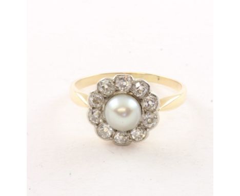 RING, 585/ooo Gelbgold, besetzt mit einer Perle und Altschliffdiamanten von zusammen ca. 0,5 ct., RG 55, 2,9g, um 1900 