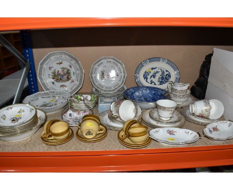 A GROUP OF CERAMIC TEA AND DINNER WARES comprising a group of T. G. Green 'Granville' coffee cups and saucers, a group of six
