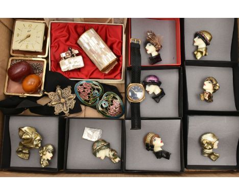 A BOX OF ASSORTED ITEMS, to include various boxed brooches, a 'Coral' travel clock, a boxed Ronson set including a lighter an