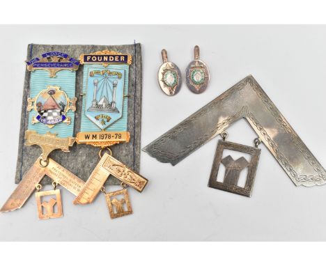 MASONIC REGALIA, to include a large silver Masonic collar jewel of a square, engraving to the reverse reads 'Presented to Bro