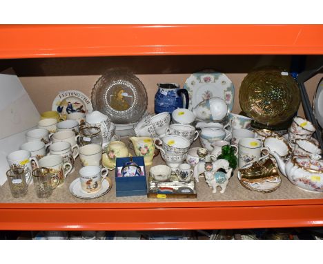 A LARGE QUANTITY OF MIXED CERAMICS to include a group of Hammersley gilded tea wares comprising a teapot, six cups, five sauc