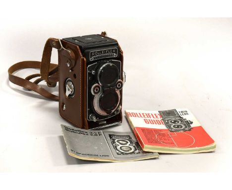 Rolleiflex 3.5 F Camera no.2853240, with Schneider-Kreuznach f3.5 75mm lens, in leather caseLens appears clear, cosmetically 
