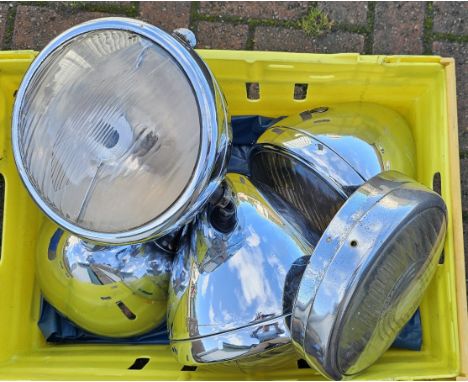 Four Lucas King of the Road MB166 chrome car lamps and two lens. (1 box)