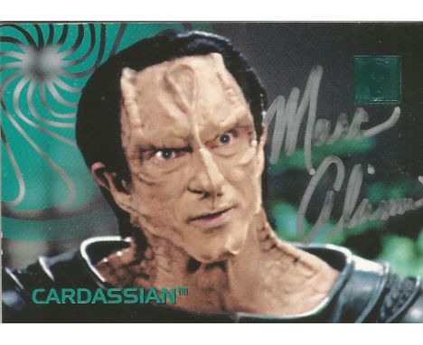 Star Gate. Gul Dukat Marc Alaimo Handsigned Offical Star Gate Card. Card No 98. Good Condition. Well sought after. Good condi