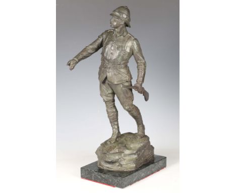 Edward Alfred Briscoe Drury - a late 19th/early 20th century patinated cast bronze figure of a British soldier, holding a rif