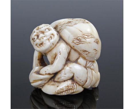 Japanese Meiji period ivory netsuke, carved as a figure with a sack, 3cm high