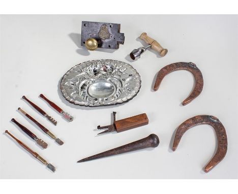 Collection of metal ware to include two interesting copper horseshoes possibly used in an ammunition factory, a Fid, makers m