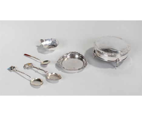 Silver powder box of circular form, three spoons, octagonal cup with dragoon handle with Chinese seal to the base. Various da