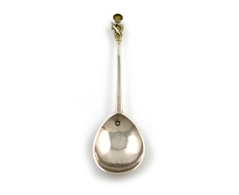 A Charles I silver Apostle spoon, St. Paul, by Daniel Cary, London 1636, fig shaped bowl, tapering stem, the Apostle finial w