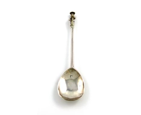 An Elizabeth I silver Apostle spoon, St. James the Greater, by William Cawdell, London 1600, fig-shaped bowl, faceted taperin