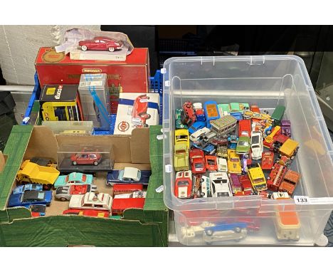 LARGE QTY OF DINKY / MATCHBOX &amp; CORGI DIE- CAST VEHICLES