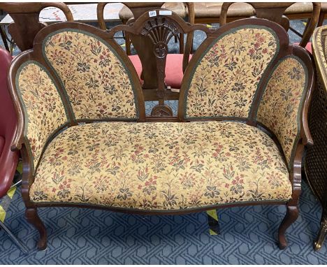 EDWARDIAN MAHOGANY SOFA