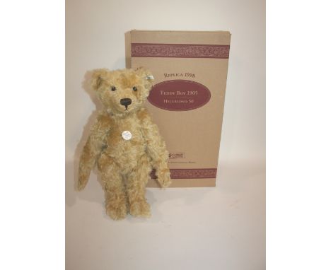 BOXED STEIFF TEDDY BEAR - LIMITED EDITION a Steiff Bear, Teddy Boy 1905, Hellblond 50, number 2712 of 6000 produced. Made in 