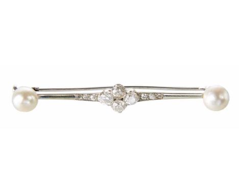 Art Deco diamond and pearl platinum and white gold brooch, central cluster of four round old cut diamonds, with 4 small old S