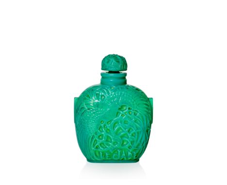 René Lalique (French 1860-1945) LE JADE SCENT BOTTLE, ROGER &amp; GALLET – 15 designed 1926 cased green moulded LE JADE, inta