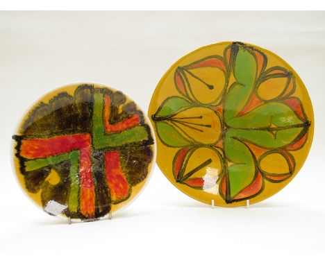 Two Poole Delphis bowls by Cynthia Bennett, 27cm diameter and Lynn Gregory, 20cm diameter  
