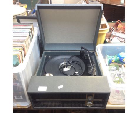 FIDELITY RECORD PLAYER