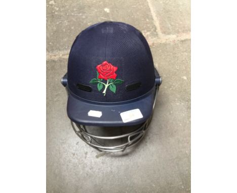 CRICKET HELMET