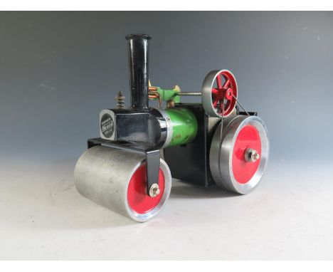 A Mamod SR1A Steam Road Roller, Live Steam Engine (Untested) 