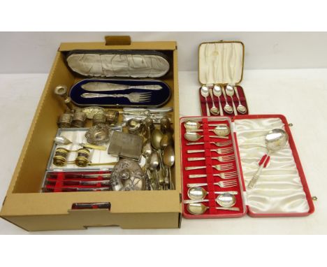 Pair French opera glasses with cloisonne bands, set three 19th century pierced napkin rings for Crosby's Shaftesbury Hotel, c