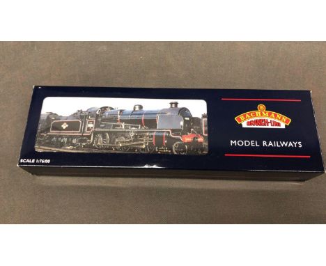 Bachmann 00 Gauge BR N class 2-6-0 engine with 6 wheel tender in black BR livery with late crest. boxed and in very good cond