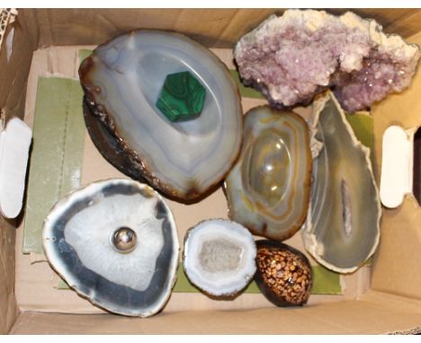 A box of geodes, lapidry trinket trays, pen holder, malachite, etc 