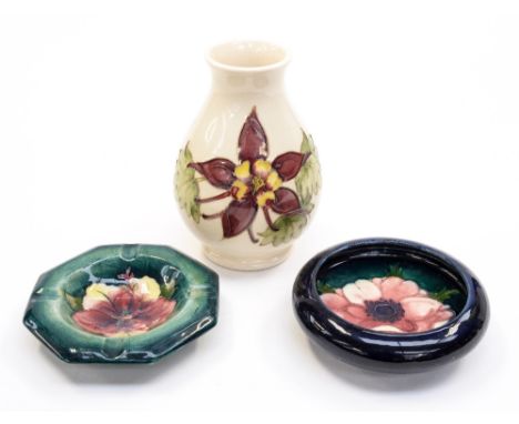 Two Moorcroft trinket dishes and a white ground vase (3) 
