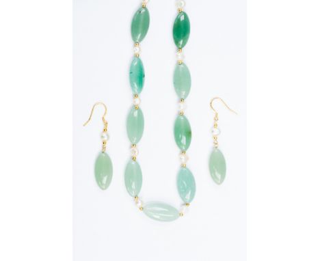 A jade and freshwater pearl jewellery suite, comprising a single strand necklace with matching earrings, the necklace set wit