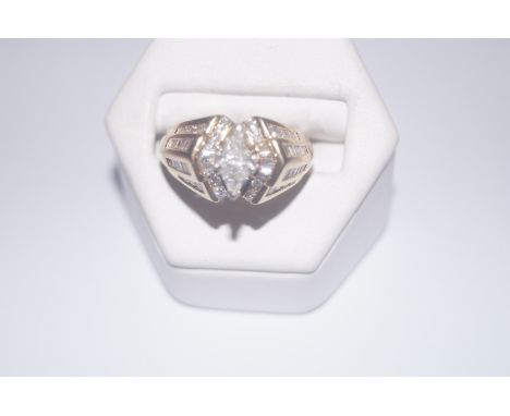 14 carat gold and diamond cluster ring, approx. 1ct diamond, 8.5 grams, size R