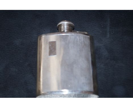 Silver hip flask Birmingham hallmark, Date letter T. Makers JBC & S Ld
