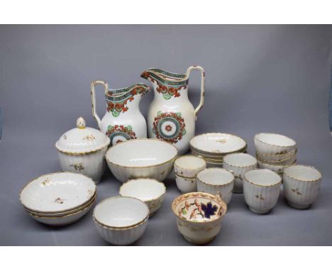 Mixed Lot: 18th century tea wares with ribbed edge and gilded rims, comprising 5 tea cups, 4 saucers and 7 various tea bowls,