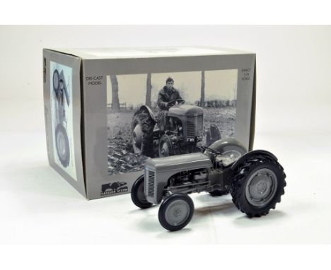Universal hobbies 1/16 Ferguson TE20 tractor. Generally excellent in box.