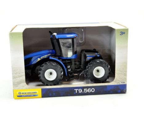 Ertl 1/32 New Holland T9.560 Tractor. Excellent in Box. 