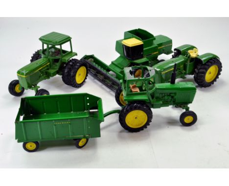 Assorted mainly Ertl 1/16 John Deere Tractor Items. Generally F to G. 