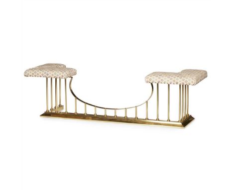BRASS CLUB FENDER MODERN with two L shaped pads raised on spindles with a U-shaped front section, on a moulded base (Dimensio